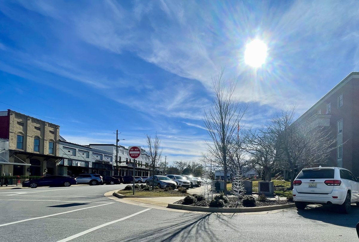 Downtown Conway, AR - Файл:Coming into town.jpg — Википедия
